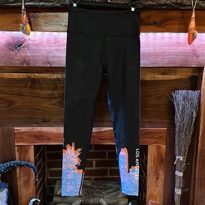 Peloton Apparel, Medium, high rise legging with Los Angeles skyline design